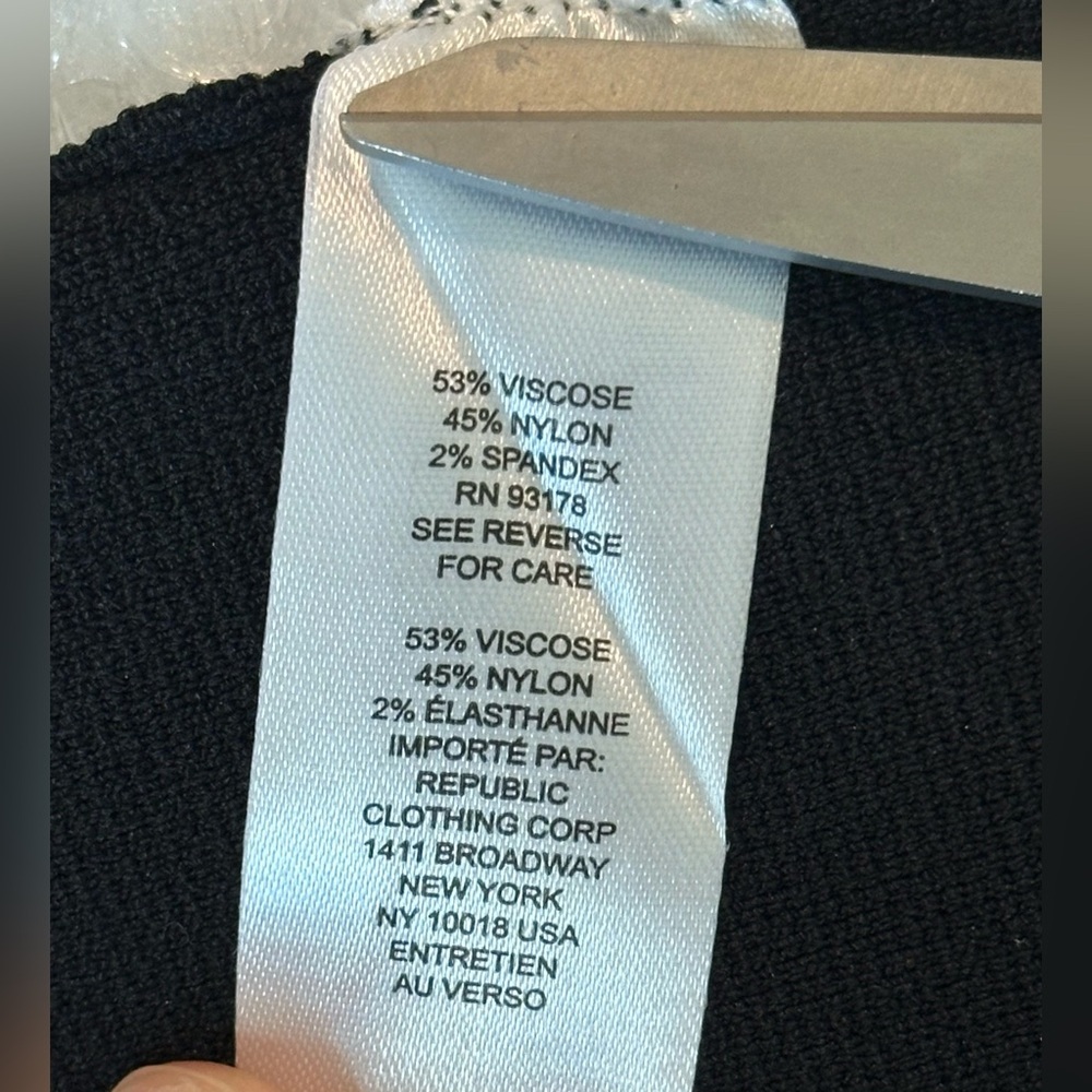 House of Harlow 1960 Black Pearl-Embellished Top Size SP New With Tags - Picture 7 of 7